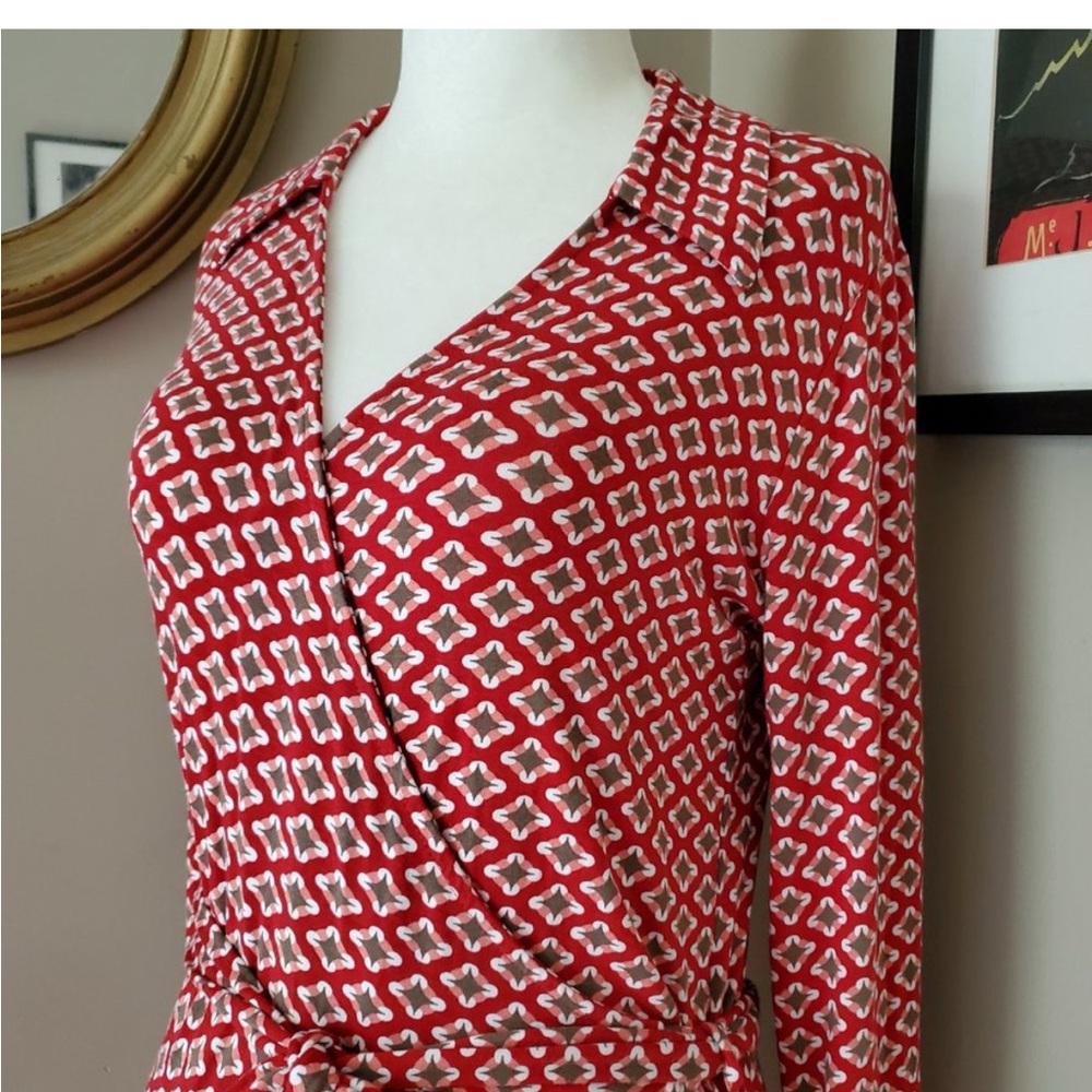 Boden size 4 Red Geometric Wrap Dress - Picture 7 of 13